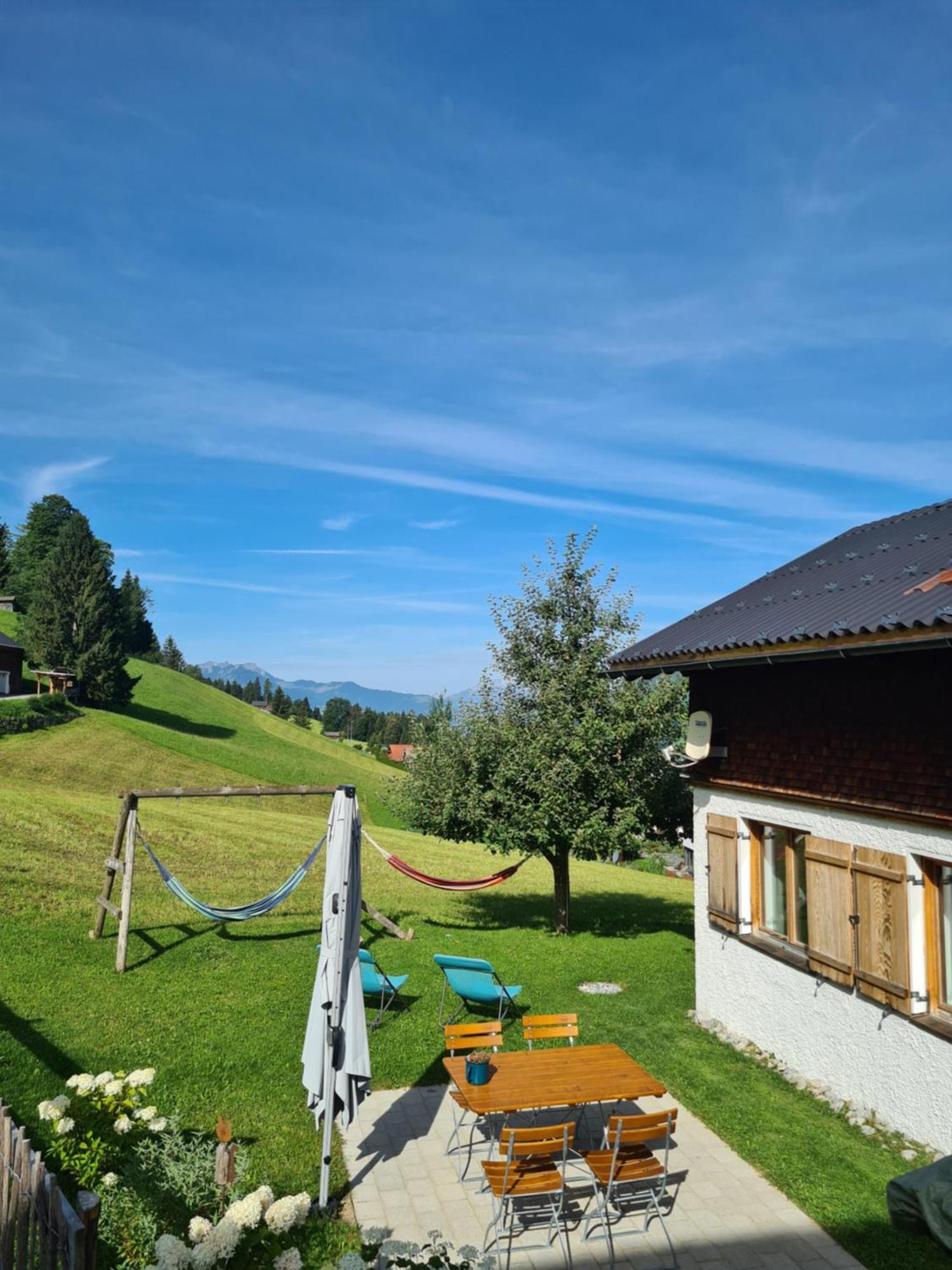 Ferienhaus Vakanz Raggal Bagian luar foto